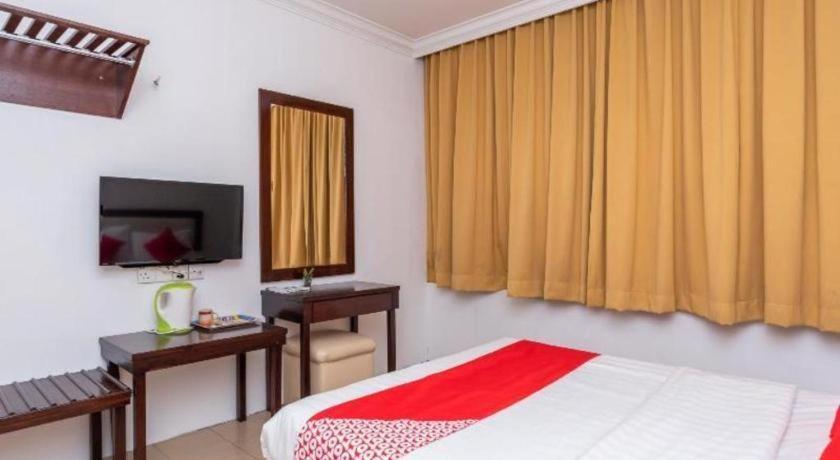 โอโย 1114 นีโอ พิกาซัส โฮเต็ล Hotel เซอกามัต ภายนอก รูปภาพ