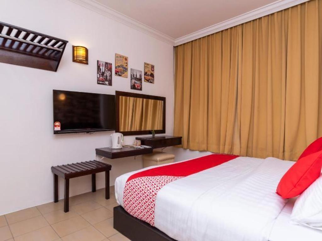 โอโย 1114 นีโอ พิกาซัส โฮเต็ล Hotel เซอกามัต ภายนอก รูปภาพ